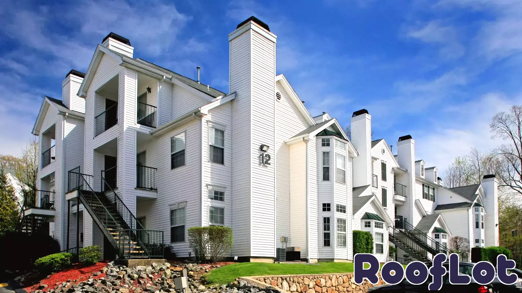 Major Sale of 240-Unit Apartment Community in North Providence, RI