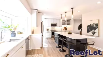 A Stunning Blend of Retro and Modern in Urbandale Home