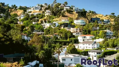 Cash Transactions Dominate Luxury Home Sales in Los Angeles